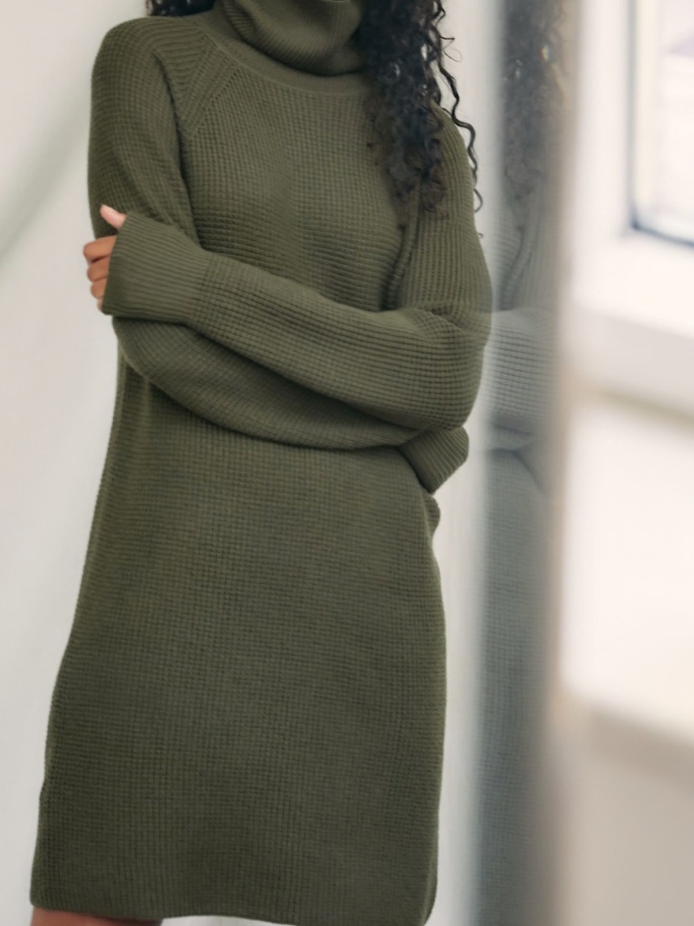 Aritzia Black Chunky Turtleneck Sweater Dress - Picture 8 of 9